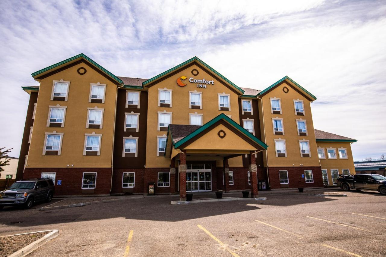 Comfort Inn Lethbridge Exterior photo